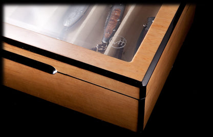 William Henry ACCESSORY Collector Display Case - LT COLLECTOR'S BOX