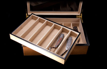 William Henry ACCESSORY Collector Display Case - LT COLLECTOR'S BOX