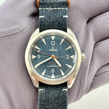 Pre-Owned Omega Seamaster Railmaster 220.12.40.20.03.001