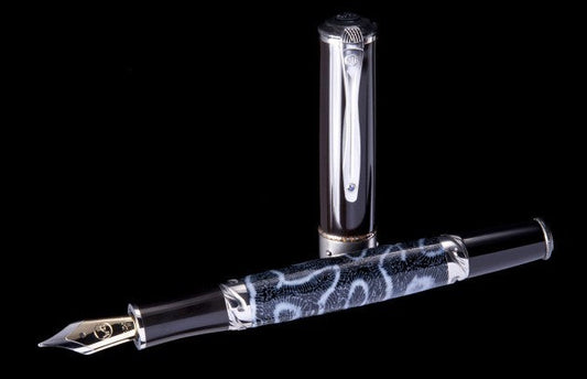 William Henry Cabernet F8-1101 Fountain Pen