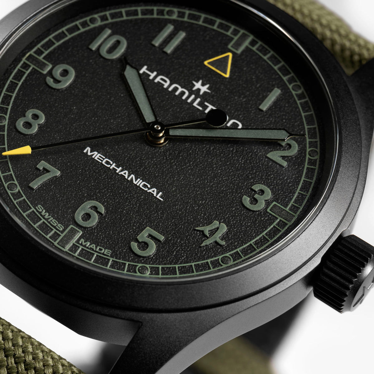 Hamilton Khaki Field Mechanical 38mm Call of Duty Modern Warfare 4 H69469930