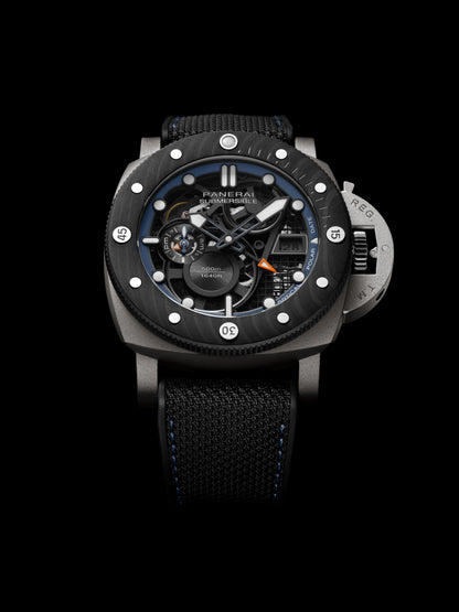 Submersible GMT Titanio Mike Horn Experience Edition 47 mm