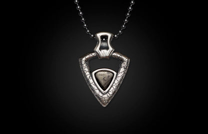 William Henry JEWELRY Carbon Fervor - 22" P28 CF - 22"