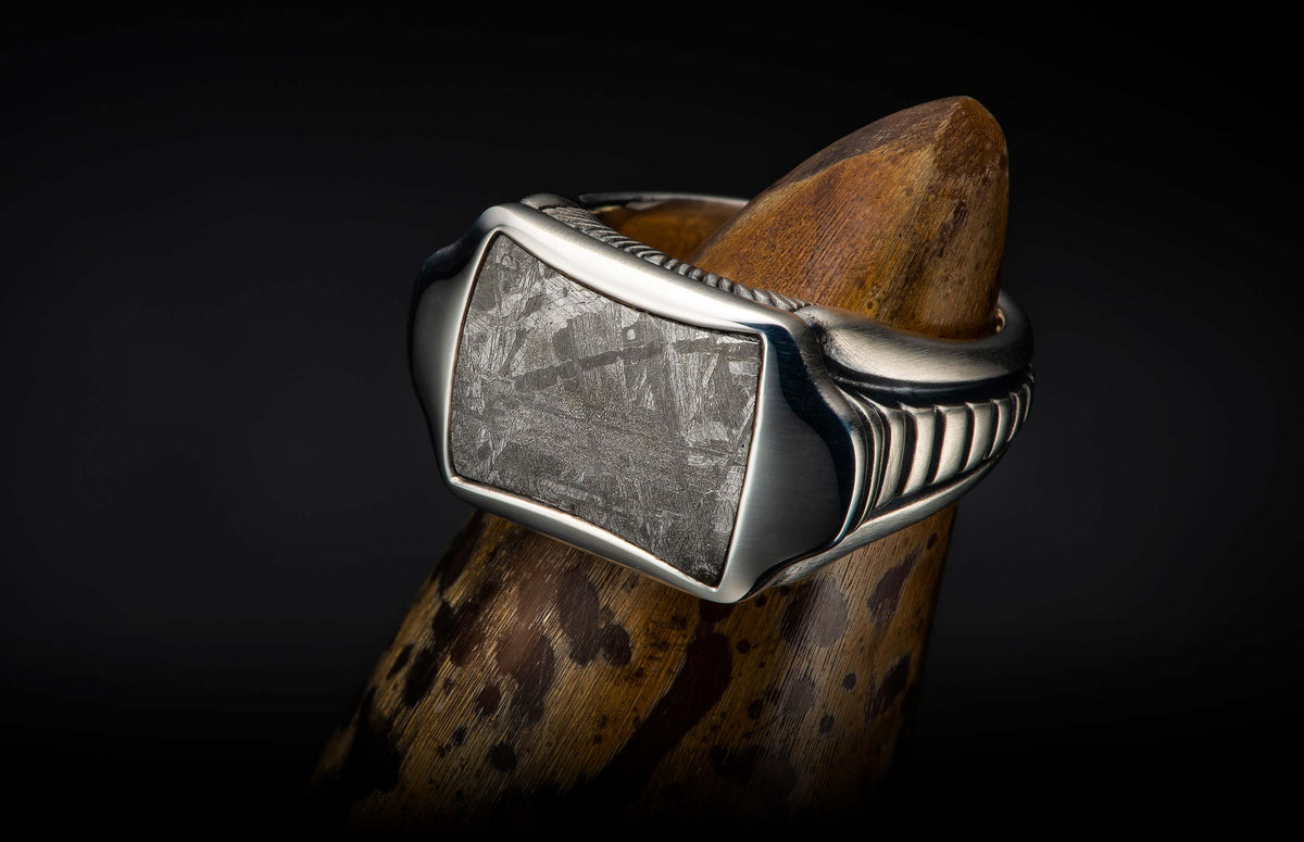 William Henry JEWELRY Sleek RING 8