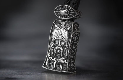 William Henry KEY CHAIN Touchstone 9 'Silver Warrior'