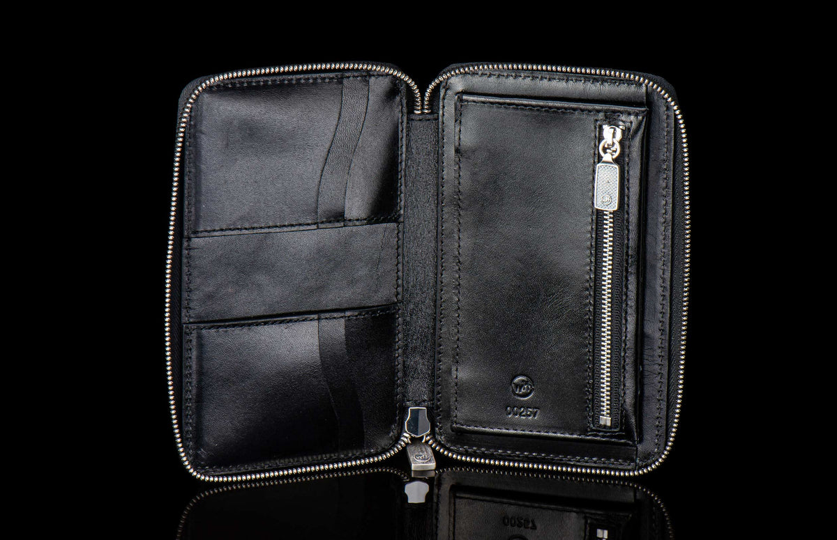 William Henry LEATHER Large Zipper Wallet - Midnight Lizard / Silver ZW LIZ BLK S
